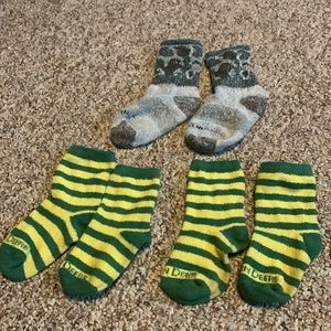 Bundle Youth John Deere socks Boy or Girl stripe & Camo Warm for fall & winter
